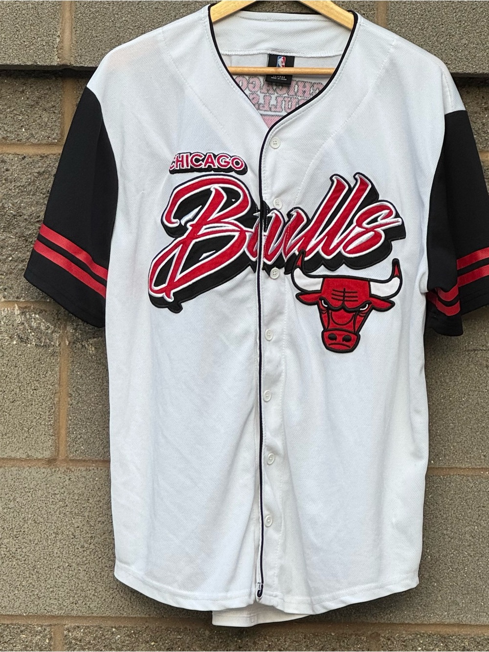 Men’s Vintage NBA Chicago Bulls Button Up Jersey XL - Picture 6 of 7